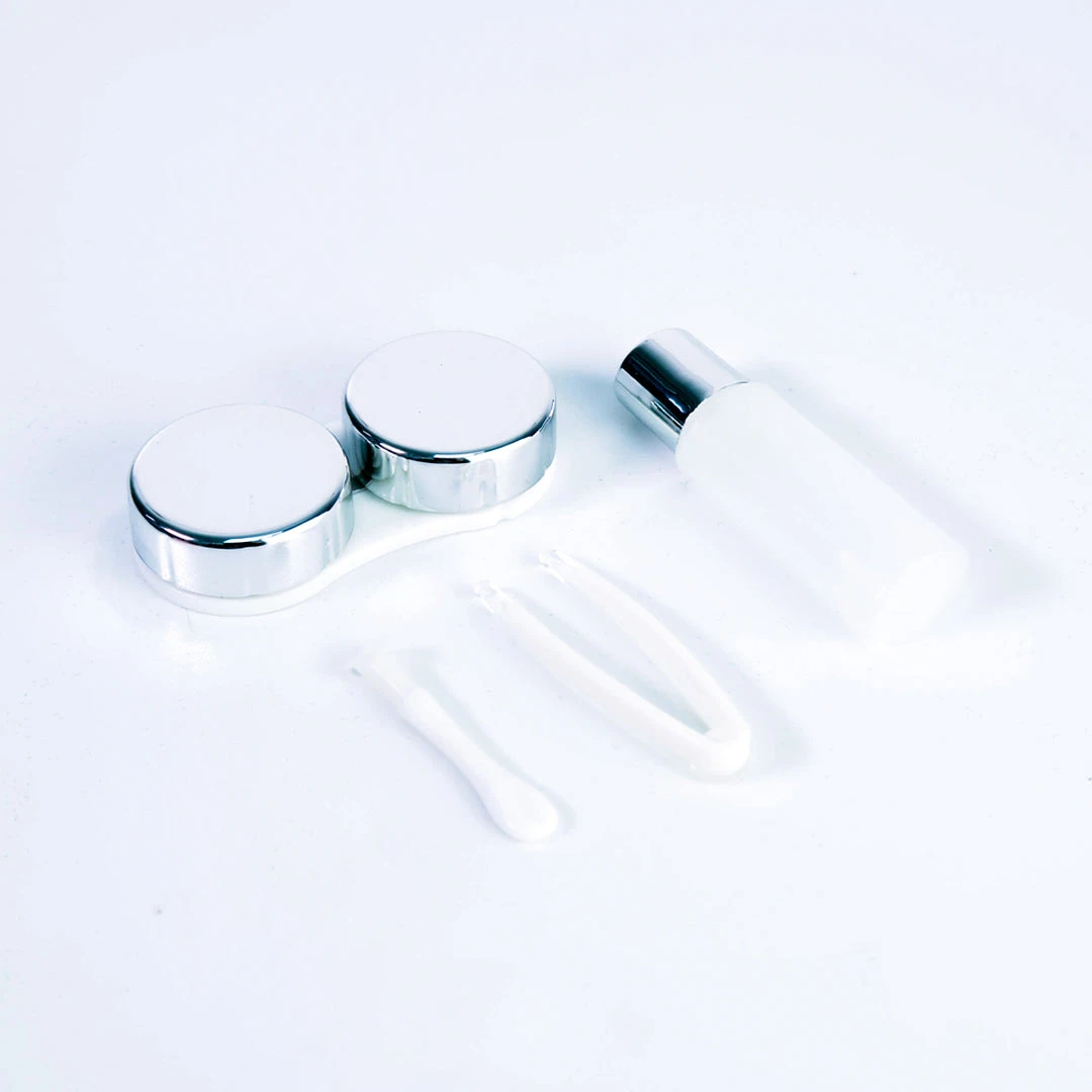 Twinkle Lens Case Travel Kit - Image 5